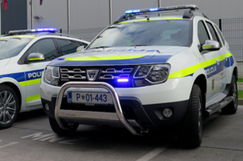 predaja-vozil-slovenski-policiji